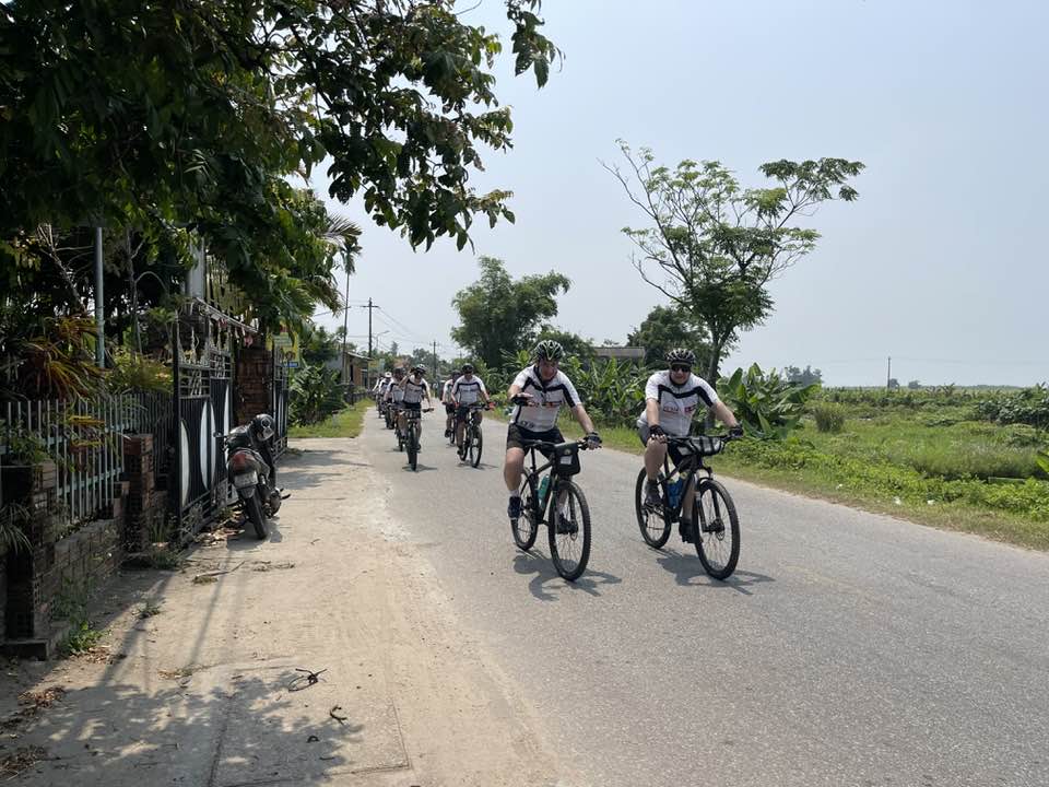 Highland Central Bicycle Tour Hue Nha Trang 15 Days